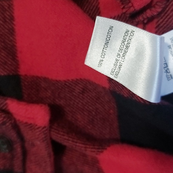 Lucky Brand red/black plaid button down shirt - Picture 4 of 6